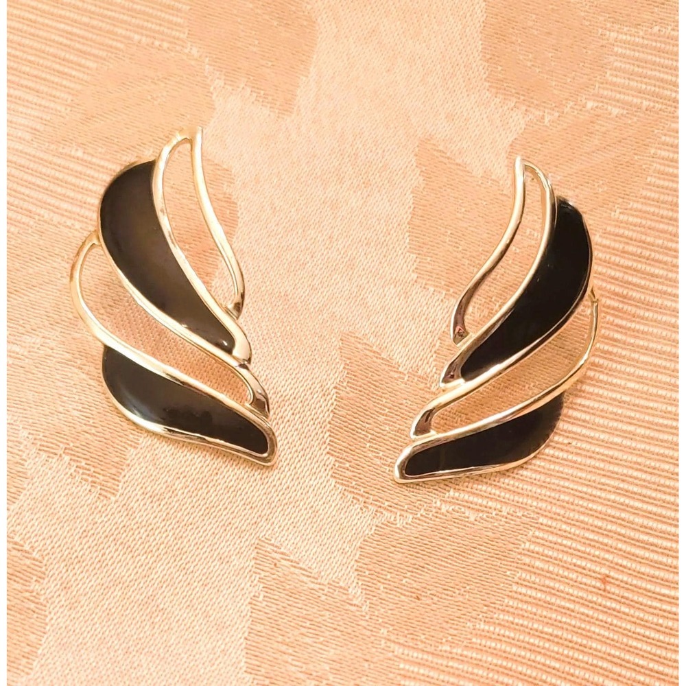 Vintage 1980s Black & Gold plated Wing/ Shell Statement Earrings, Elegant